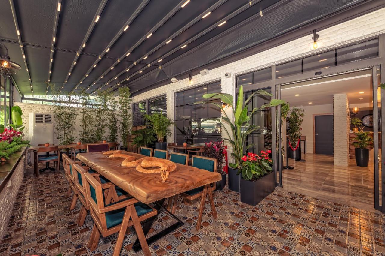 Casativo Hotels Lara 안탈리아 외부 사진